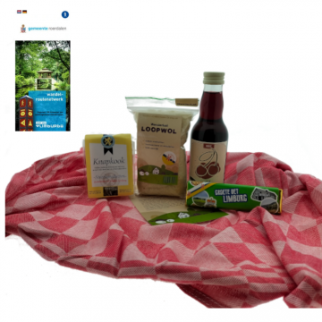 Limburg streekproducten wandelknapzak roerdalen