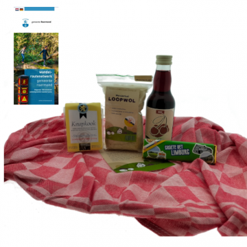 Limburg streekproducten wandelknapzak roermond